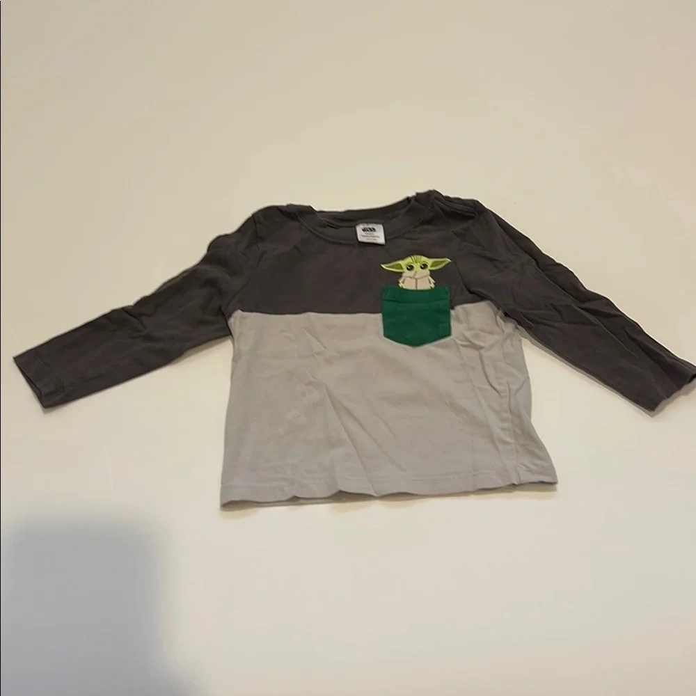 Hanna Andersson Star Wars Gray and Green Long Sleeve Tee